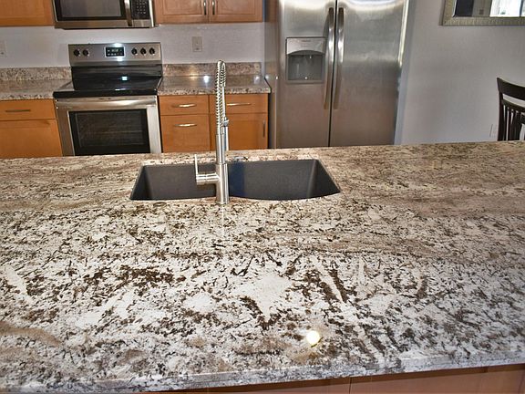 5th image of 10670 E Becker Ln