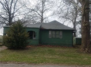 217 Warford St, Perry, IA 50220
