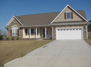 222 Southwoods Ln, Jacksonville, NC 28540