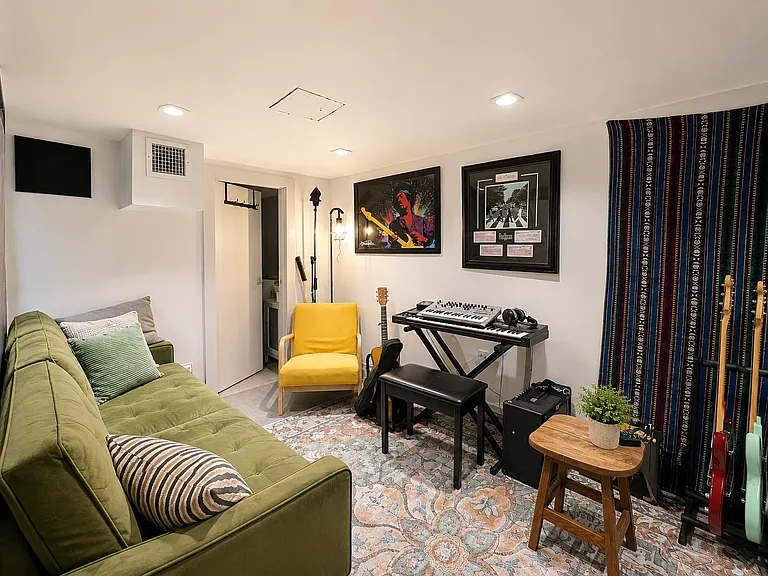 177 Wyckoff Ave #1L — Photo 8