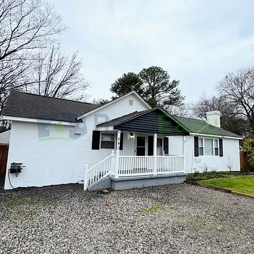 640 Great Bridge Blvd Photo 1