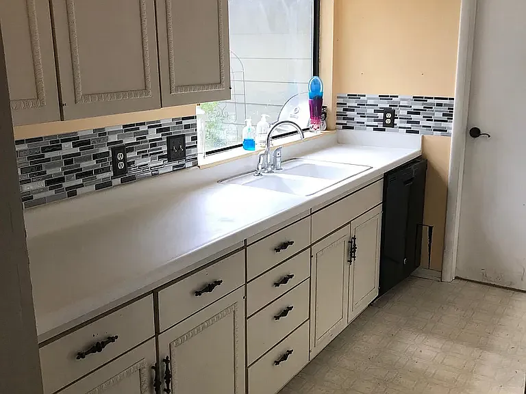 2819 Indian Creek Blvd — Photo 9