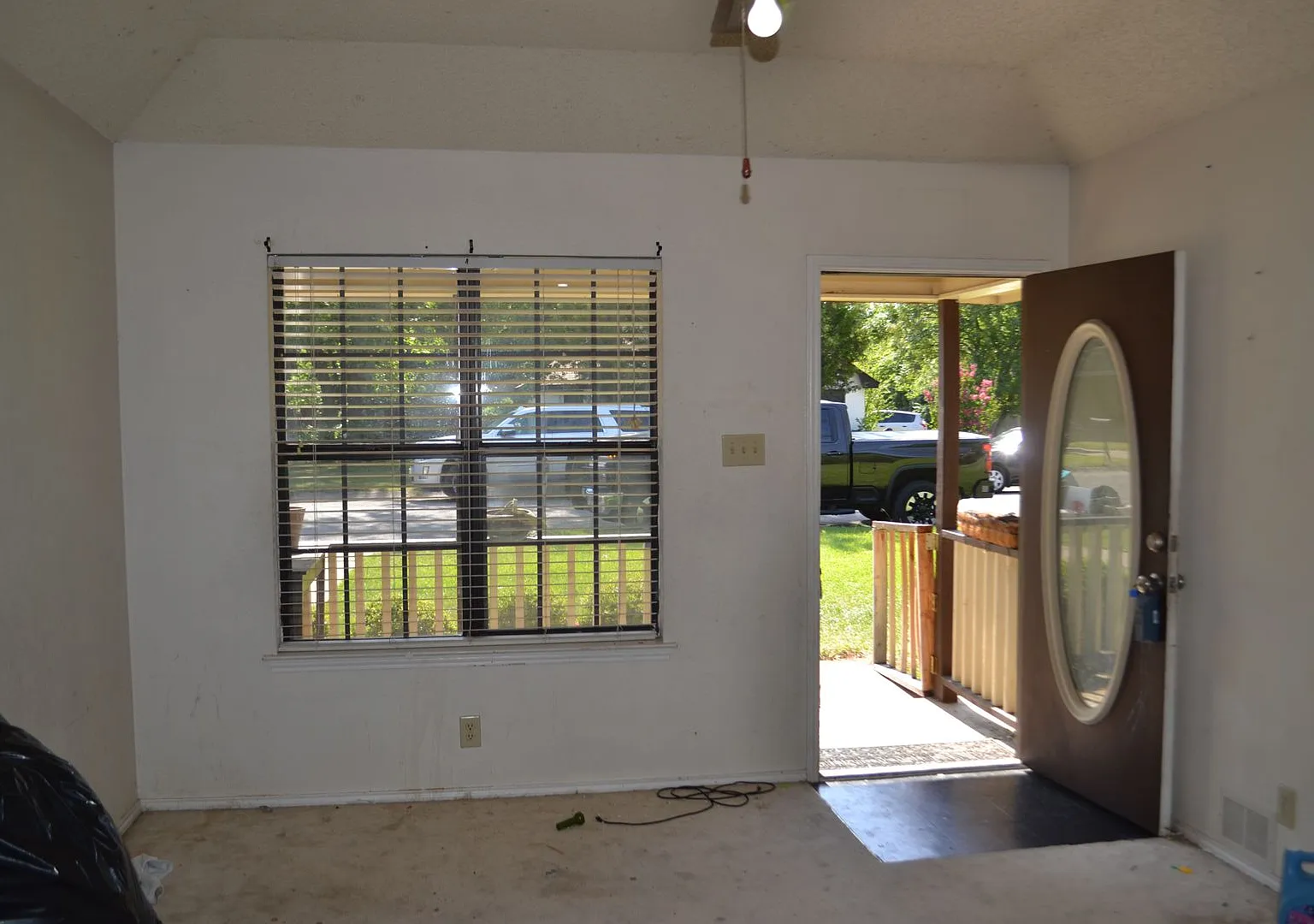 301 Joshua St. — Photo 3