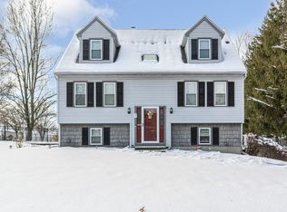 7 Chippy Ln, Methuen, MA 01844