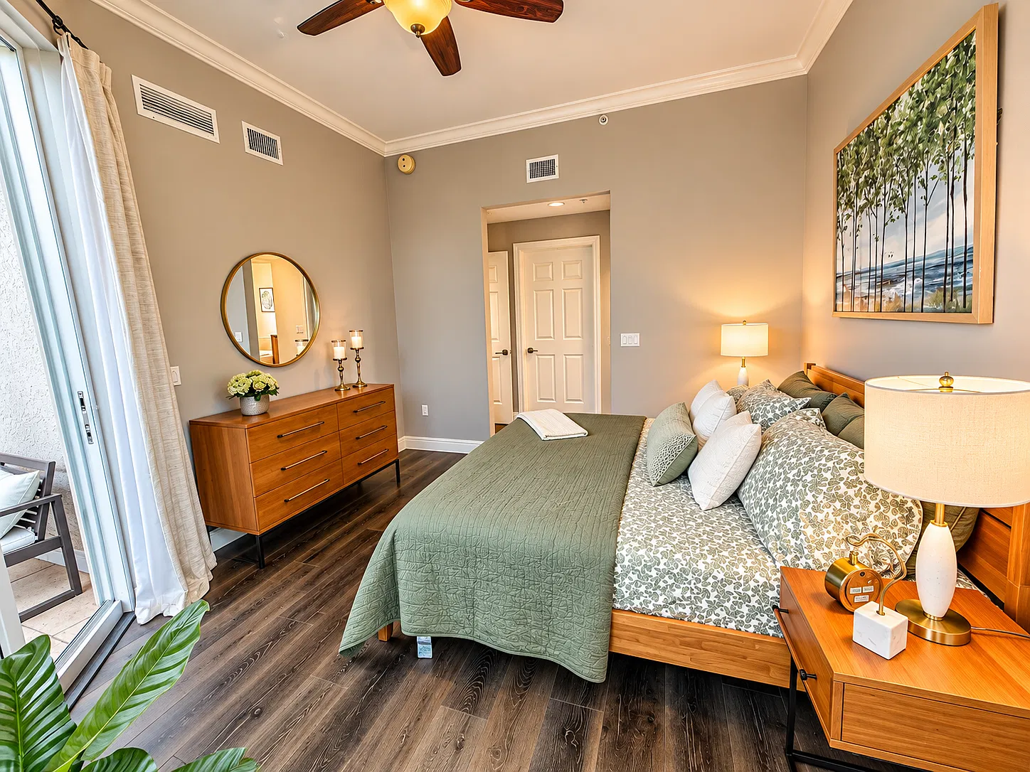 1 bed, 1120 sqft, $7,500 — Photo 2