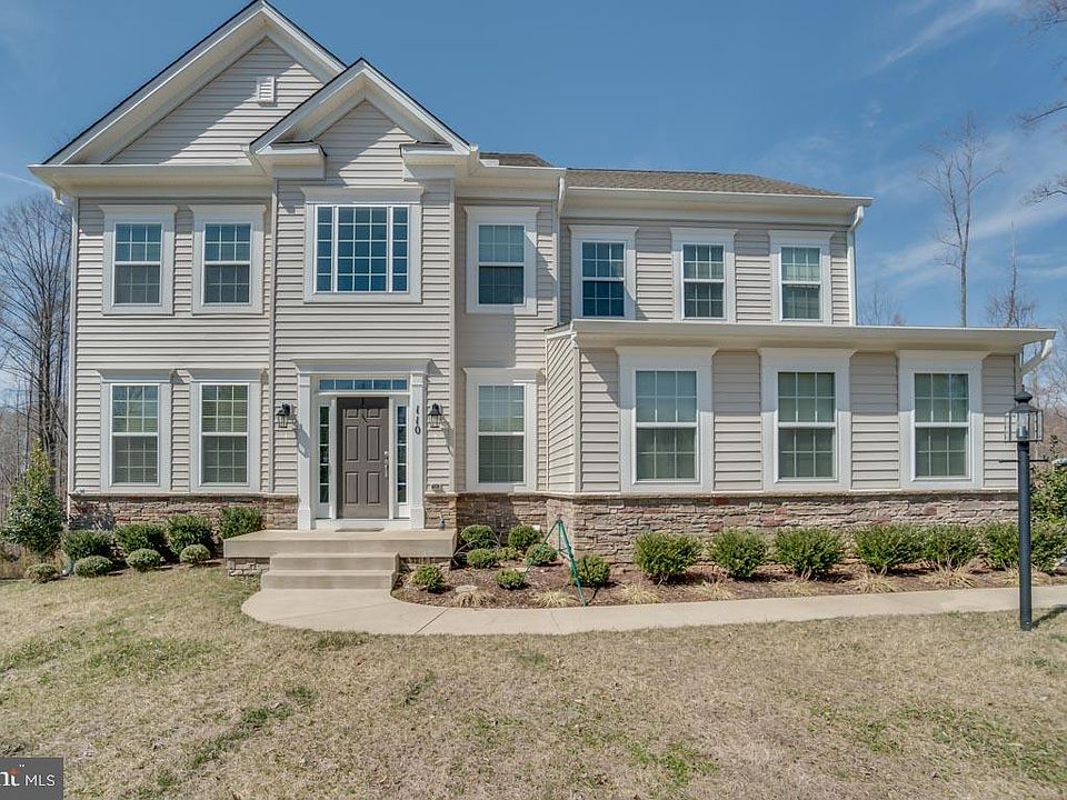 1st image of 110 Cottage Oak Dr