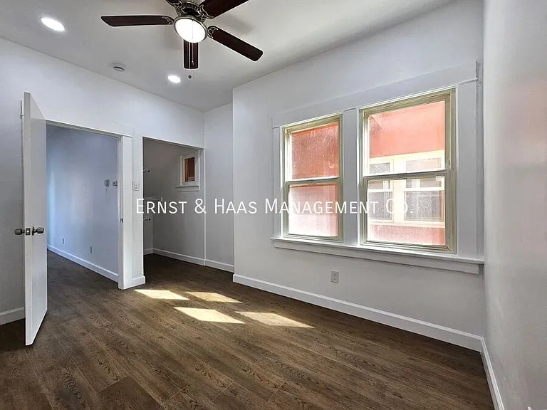 33 Orange Ave #2 — Photo 8