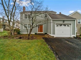 23 Lyman Dr, Middletown, CT 06457