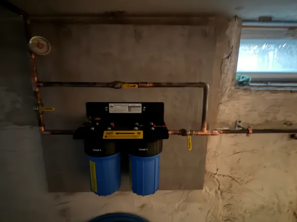 (undisclosed Address), Freeland, PA 18224