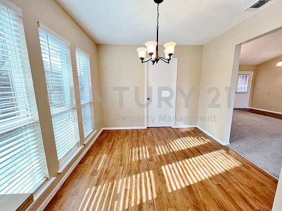 5th image of 5429 Gregory Dr