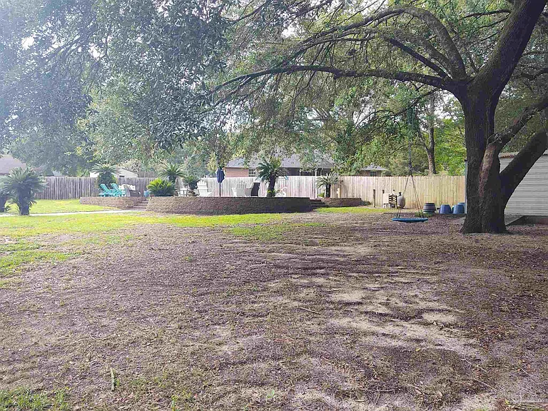 5412 Rowe Trl — Photo 34