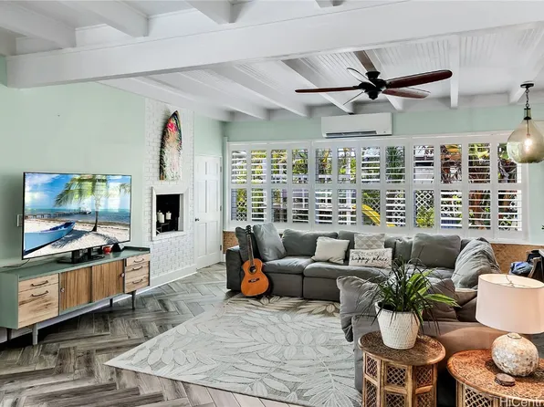 742 Maluniu Ave, Kailua, HI 96734