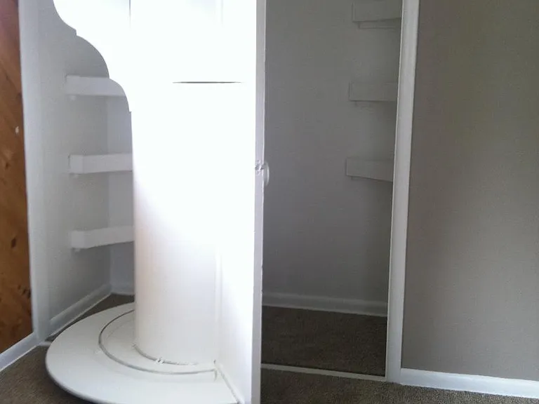Lazy Susan Closet in Master Bedroom