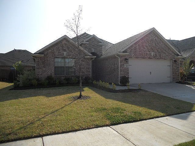 1st image of 3803 Desert Willow Dr