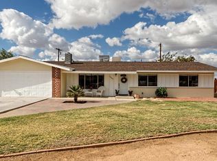 10882 Saratoga Rd, Apple Valley, CA 92308