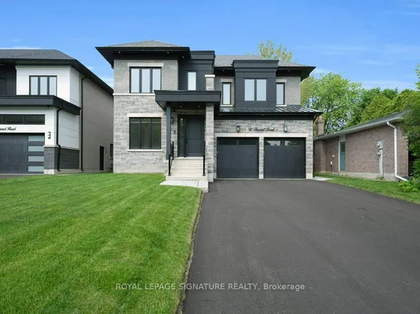 92 Howard Rd, Newmarket, ON L3Y 3C1
