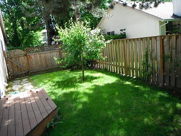 YARD SIDE W/MORE DECK