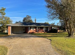 3920 Highway 80, Vicksburg, MS 39180