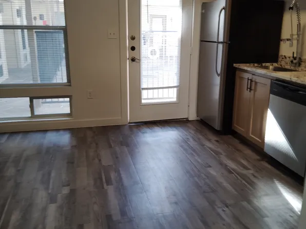 4115 San Jacinto St, Dallas, TX