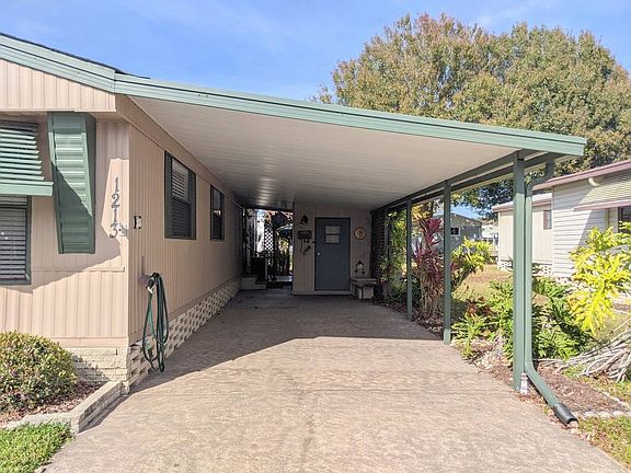 3rd image of 1213 Allium Dr