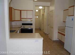 507 N Meridian St APT 2, Newberg, OR 97132
