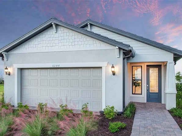 5854 Talon Preserve Dr, Nokomis, FL 34275