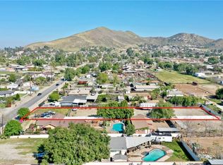 642 7th St #2, Norco, CA 92860