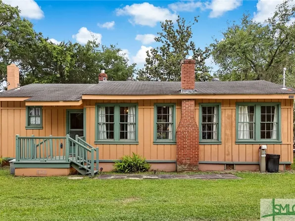 1016 Welch Street, Savannah, GA 31410
