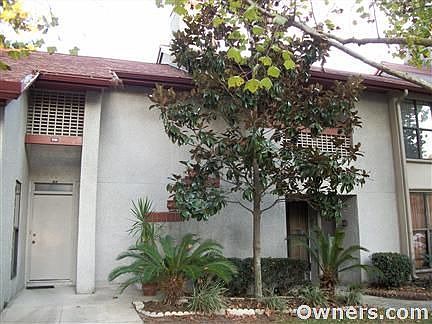 1st image of 1702 Wood Hill Pl