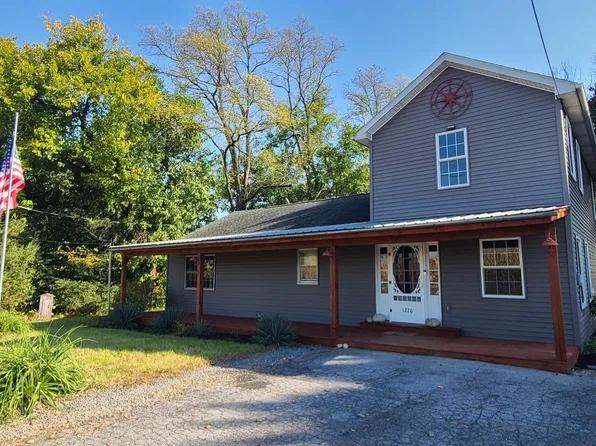 1226 Claremont Rd, Carlisle, PA 17015