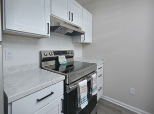 3026 Sherrill Ave #B, Jamestown, NC 27282