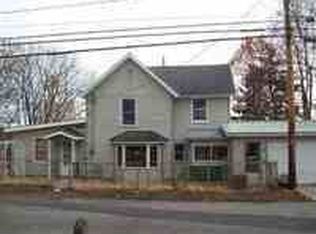 242 Maple Ave, Saratoga Springs, NY 12866