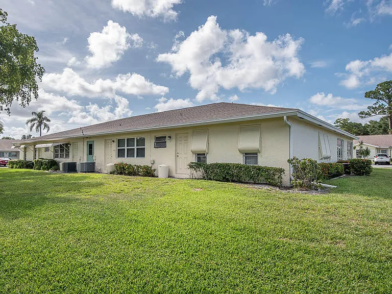5061 Lakefront Blvd #B — Photo 30