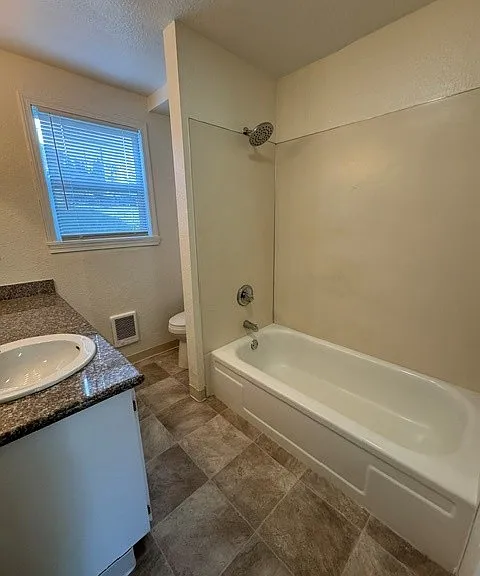 2421 62nd St SE #A — Photo 10