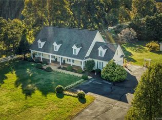 1581 Dorset Rd, Powhatan, VA 23139