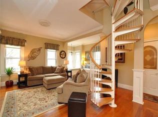 27-29 Sagamore St #3, Boston, MA 02125