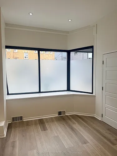 866 Broadview Ave #1 Photo 1