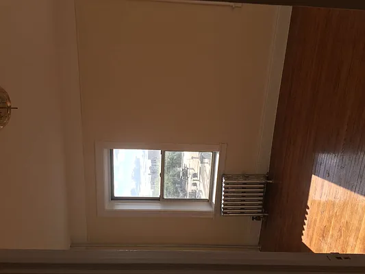 Rented by First Executive Realty Inc | media 2