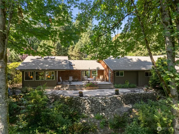 16802 6th Avenue SW, Normandy Park, WA 98166