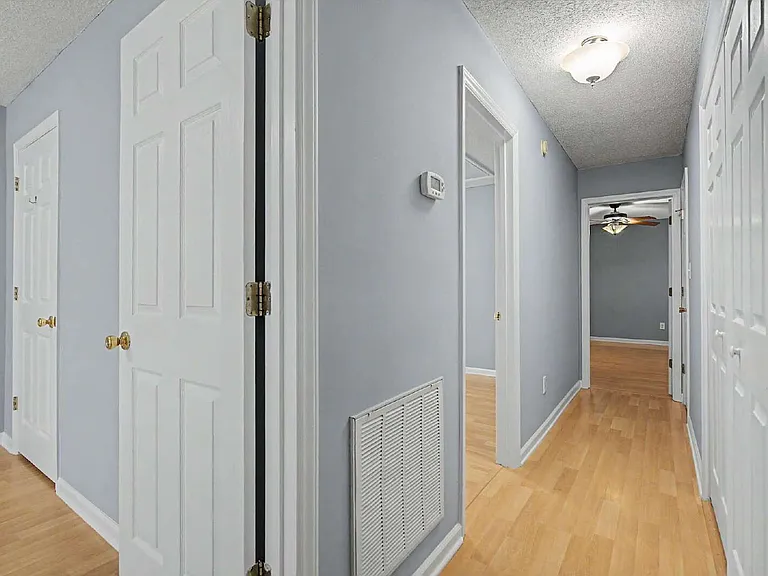 5812 Gentle Wind Dr — Photo 17