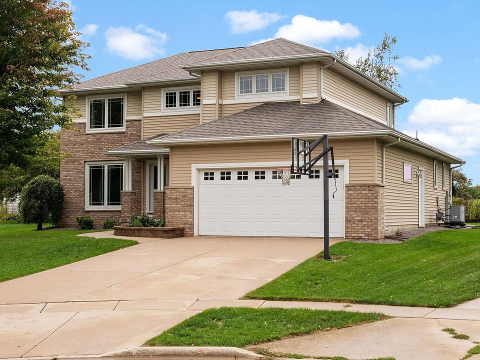 1st image of 1716 Oakridge Ct