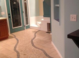 525 S Douglas Ave APT 3, Springfield, IL 62704