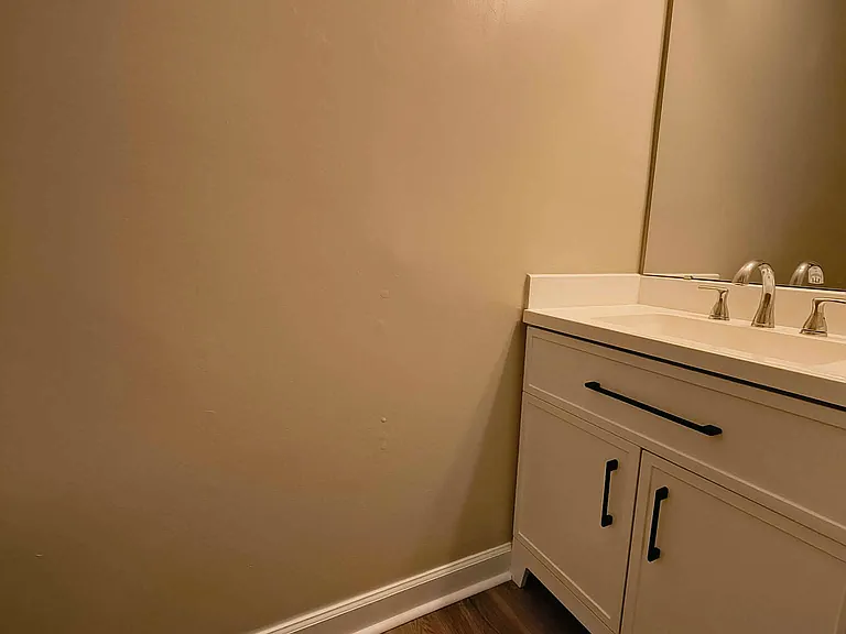 2408 Gelsinger Ave — Photo 13