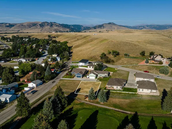 192 Links Ln, Buffalo, WY 82834