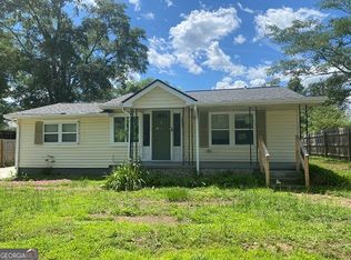 1822 Hill St NE, Conyers, GA 30012