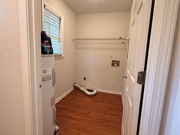 3rd image of 241 Rutledge Drive