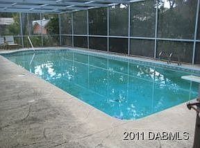 5th image of 26 Oakmont Cir