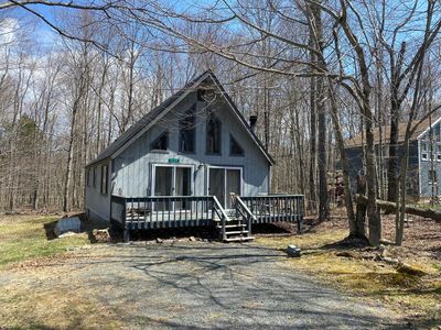 7117 Winnebago Dr, Pocono Lake, PA, 18347