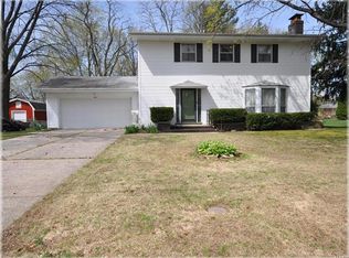 7 Chapel Dr, Collinsville, IL