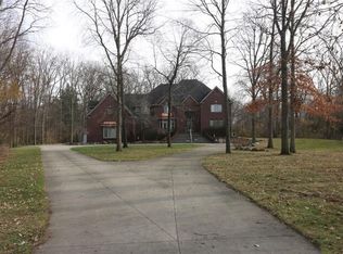 6986 Montgomery Dr, Utica, MI 48316